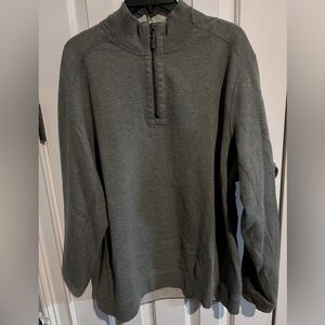 NWT Tommy Bahama Men’s Reversible Flip Coast 1/2 zip pullover.